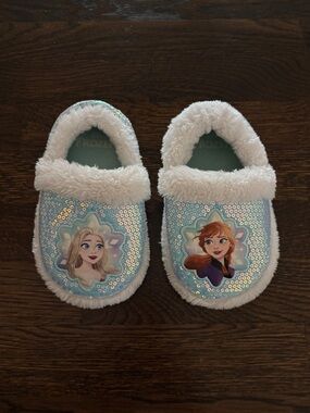 Frozen Elsa & Anna Sequin Kids Slippers - Light Blue
